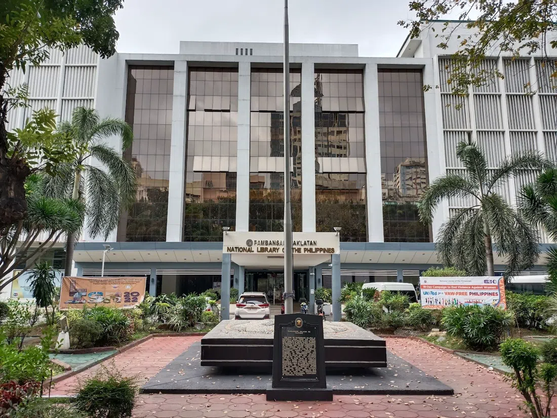 Biblioteca Nacional de Filipinas — División Filipiniana, Manila