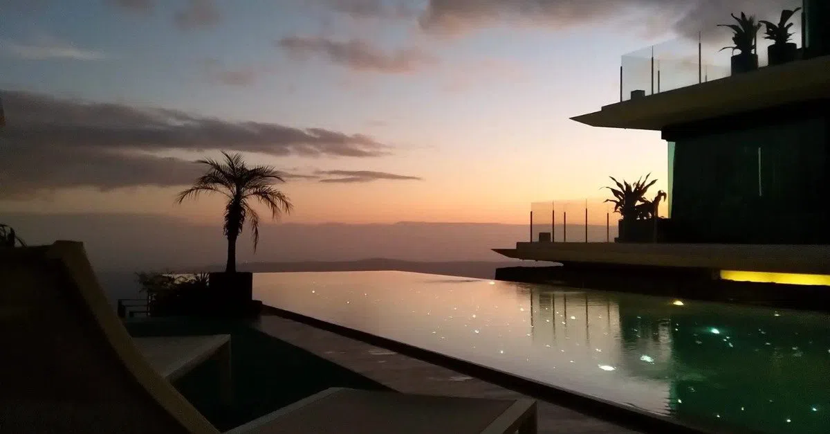 Escala Tagaytay, Manila