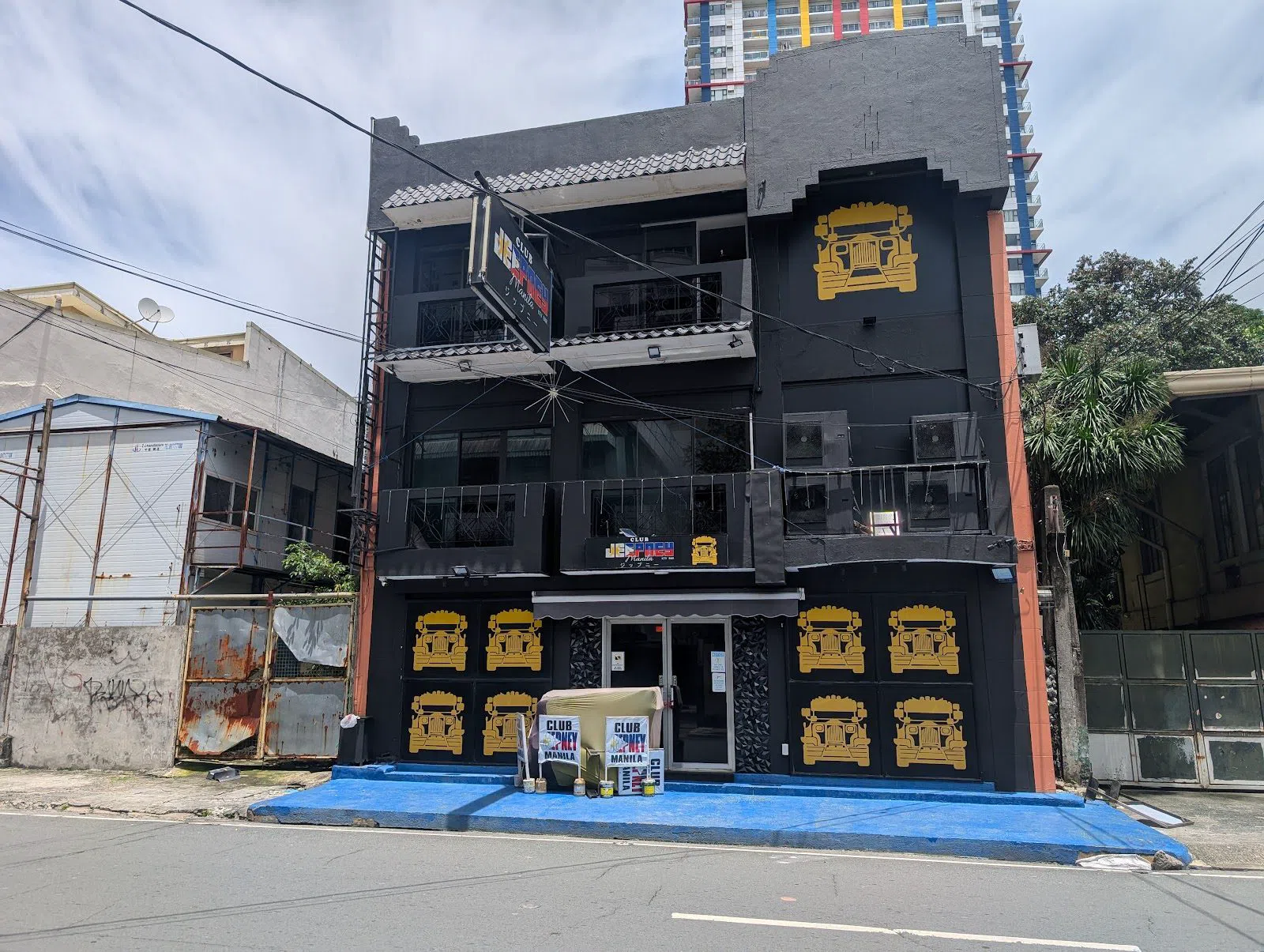 Club Jeepney, Manila
