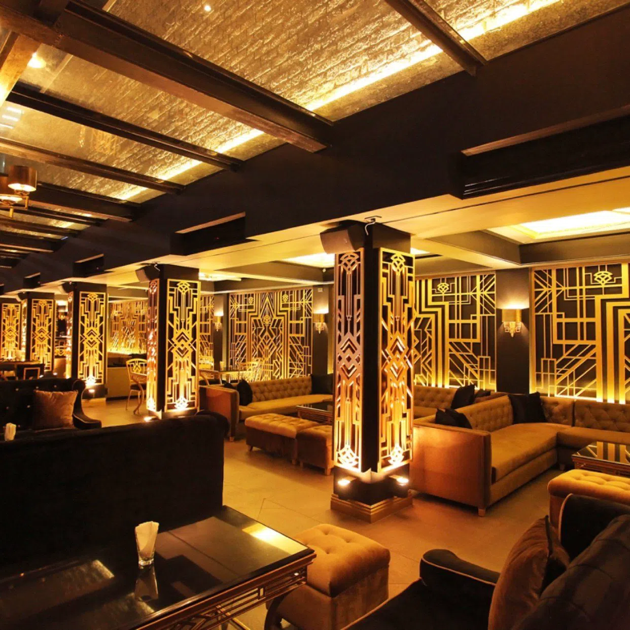The Penthouse 8747, Manila